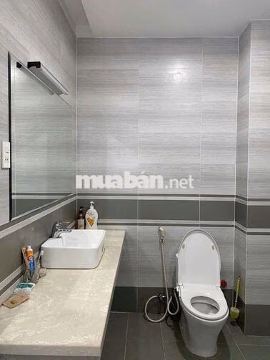 NHÀ 5TẦNG CÓ THANG MÁY, FULL NỘI THẤT XỊN, 5PN 4WC, VIEW SÔNG MÁT MẺ.