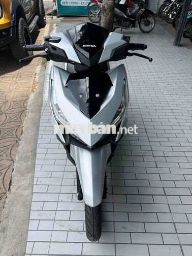 Honda Vario 150 2018 Bạc poscher lên khoá SMK