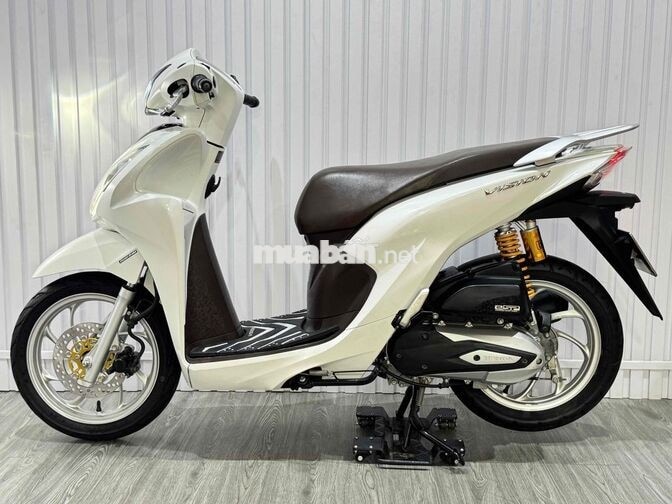 Honda Vision Trắng