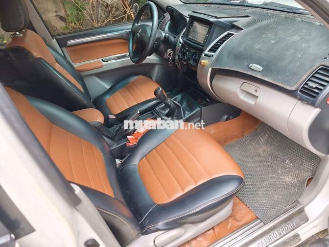 Mitsubishi Pajero Sport 2016 4x2MT Trắng