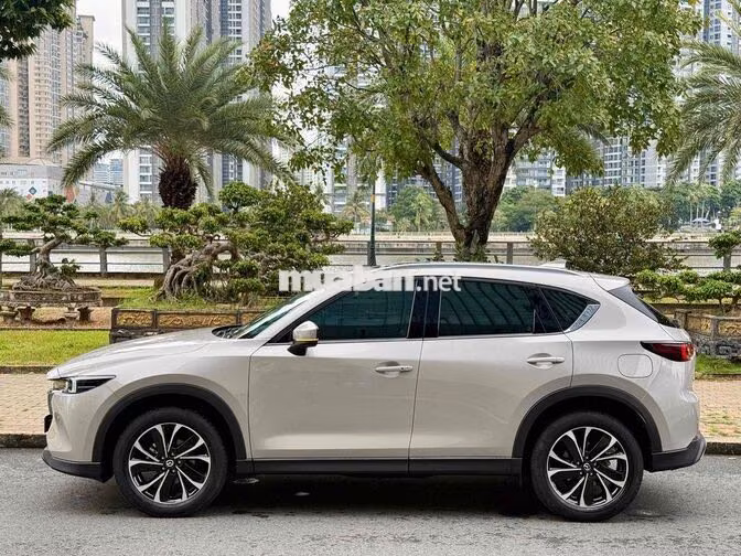 Siêu lướt Mazda CX5 2.0L PREMIUM ACTIVE 2025