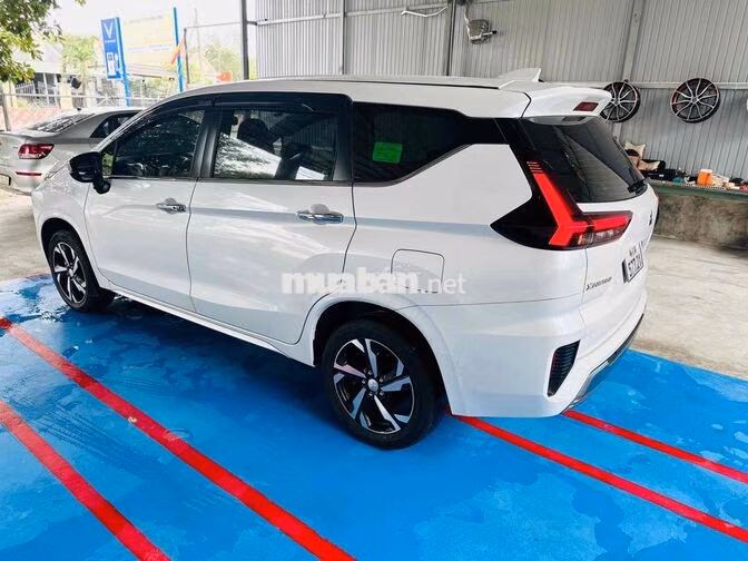 Mitsubishi Xpander 2023 1.5 Premium Trắng