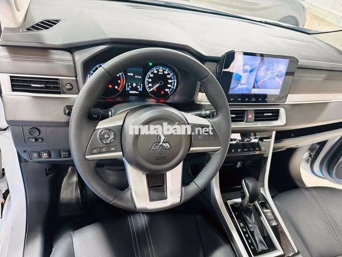 Mitsubishi Xpander 2023 1.5 Premium Trắng
