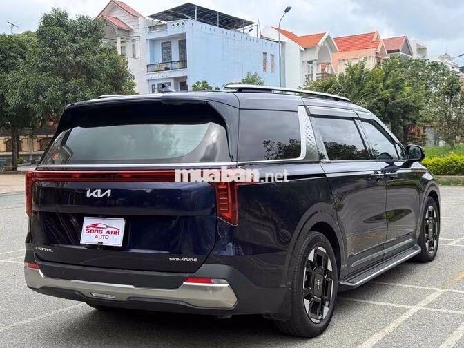 Kia Carnival Signature 2024 Xanh 27000 km