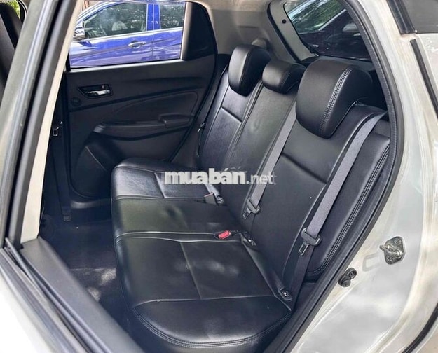 Suzuki Swift 2019 Trắng 50.000 km