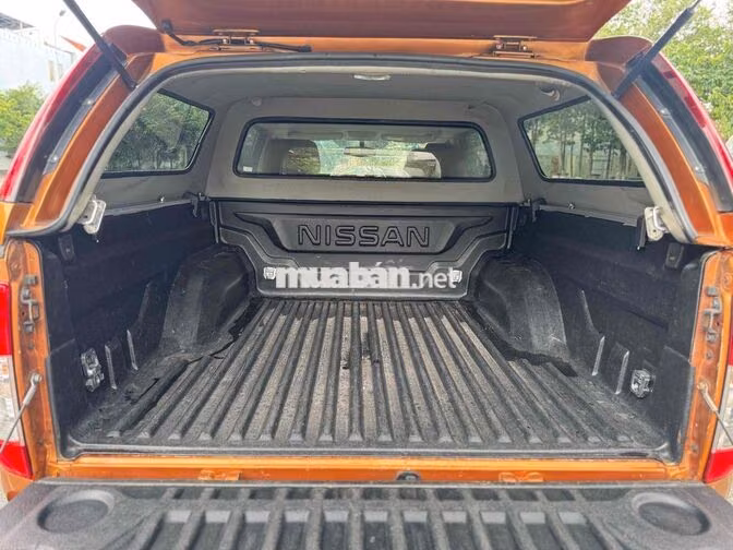 Nissan Navara VL 4x4 2.5D xe đẹp bao test theo cầu