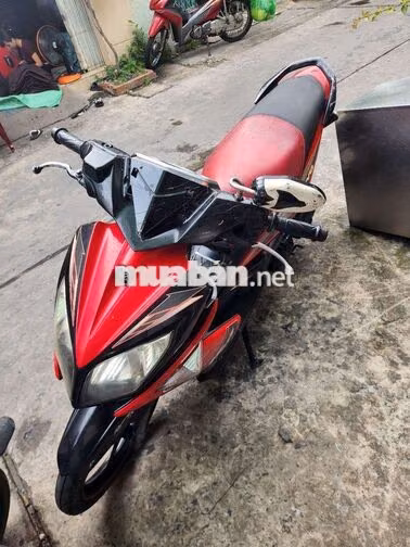 Yamaha Nouvo 4 Xe tay ga Đỏ đen