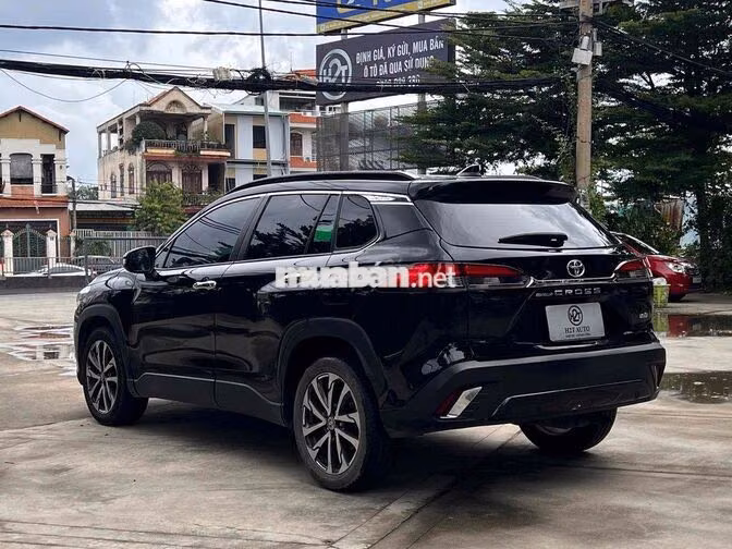 Toyota Cross 1.8V 2020 Đen 79000 km