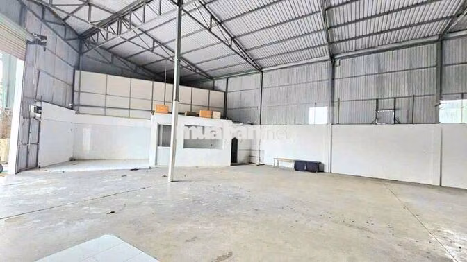 Xưởng Đông Hoà Dĩ An 300m có văn phòng 3fa sản xuất