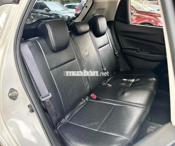 Suzuki Swift 2019 Trắng 50.000 km