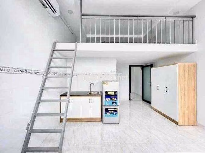 PHÒNG GÁC CAO GẦN TRƯỜNG HỌC VIỆN HÀNG KHÔNG CS2