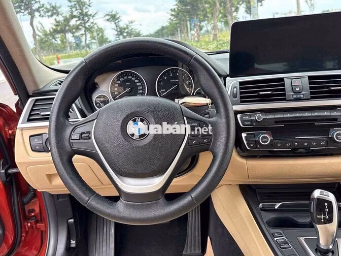 BMW 320i LCi 2018 - xe nguyên bản, bảo quản tốt !