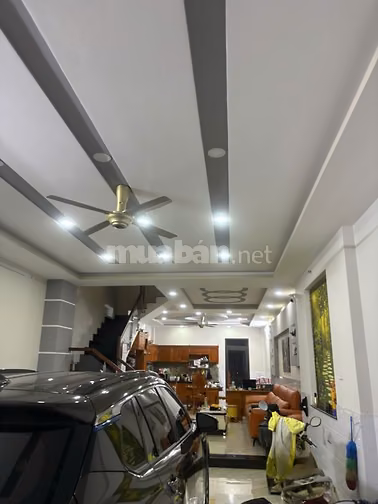 Bán nhà kinh doanh đường lớn an ninh