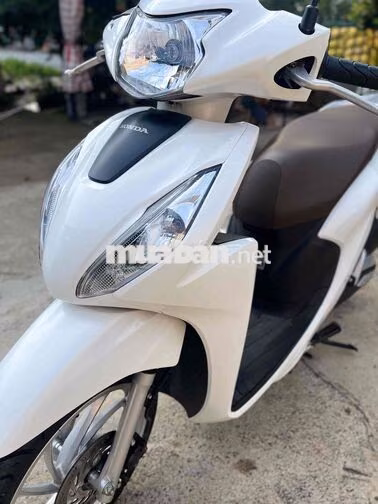 Honda Vision Trắng 6.000km siêu lướt  mới 99%