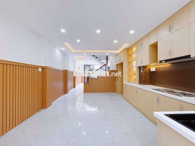 793 Trần Xuân Soạn, Khu Kiều Đàm Q7, 5 Tầng, 4.2x13, HXH, Giá 9.99 Tỷ