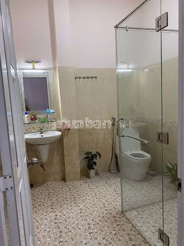 Bán nhà mặt phố Thạnh Lộc 16, 8,9 tỷ, DT: 126m2
