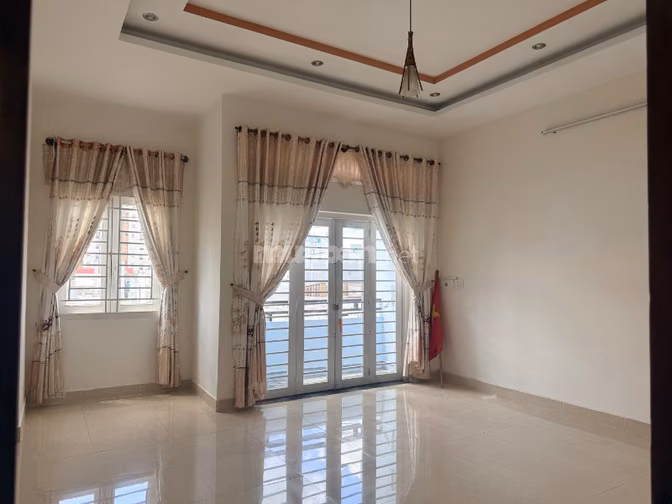 Bán nhà mặt phố Thạnh Lộc 16, 8,9 tỷ, DT: 126m2