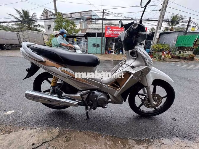 Honda Future X 2010 Bạc