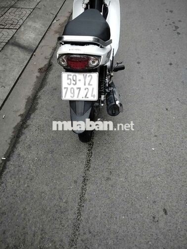 Sirius ĐK 2016 bstp chính chủ xe đẹp máy móc êm 