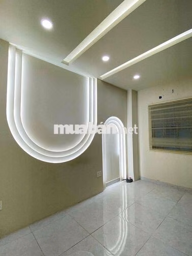 Cho thuê nhà 3 tầng ngay Đặng Văn Ngữ - Khu kinh doanh sầm uất - 44m2