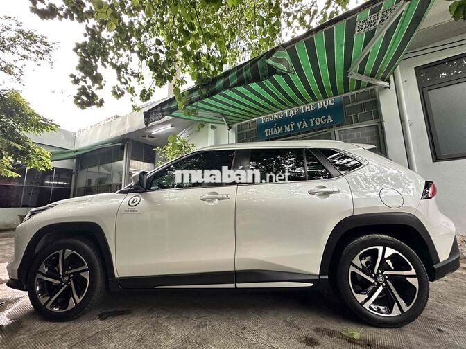 Toyota Yaris Cross 2023 Trắng 5 chỗ 38698 km