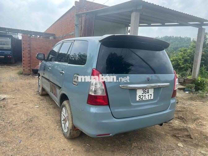 Toyota Innova 2008 Xám 8 chỗ