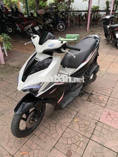 Honda Air Blade 2016 Trắng đen