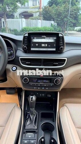 Hyundai Tucson 1.6 Turbo sản xuất 2020