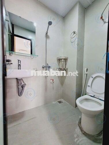 Đại Linh Cắt Lỗ Nhà 3 Tầng 45m2 Giá 6,2 Tỷ, Gần Công Viên,2 Thoáng