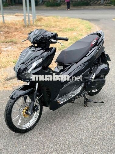 Honda Air Blade 4vall 2024 Đen bóng mâm crom mới