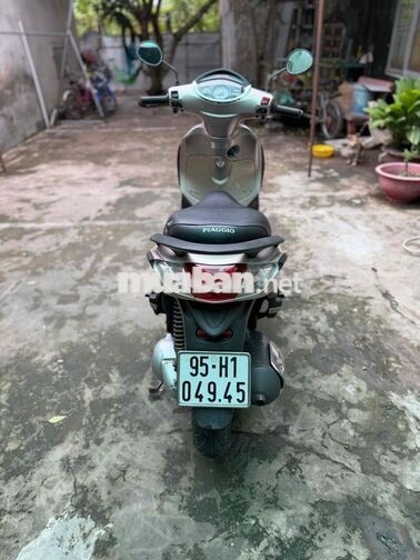 Piaggio Fly Nhập khẩu màu Hồng