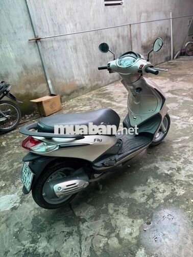Piaggio Fly Nhập khẩu màu Hồng