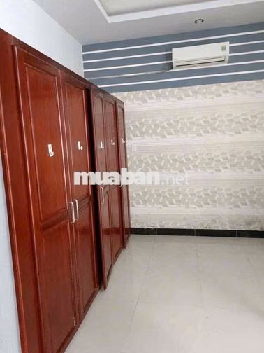 Cho thuê nhà 1 trệt 2 lầu KDC Hưng Phú 1