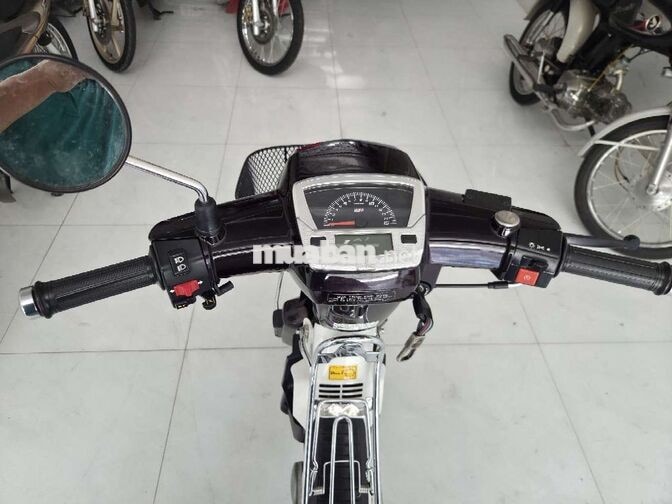 Honda Dream Thái 110 zin màu Đen