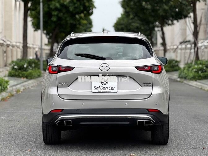 Mazda CX-5 Premium Active Xám bạc xi măng 8.000 km