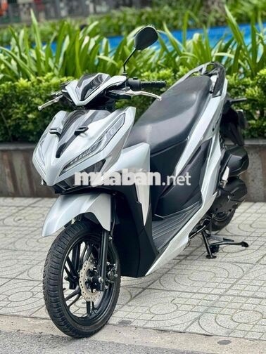 Vario 150 bạc posche đẹp keng (nợ xấu 17đ nhận xe)