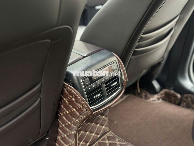 Mazda CX-8 Premium 2023 30000 km Đen
