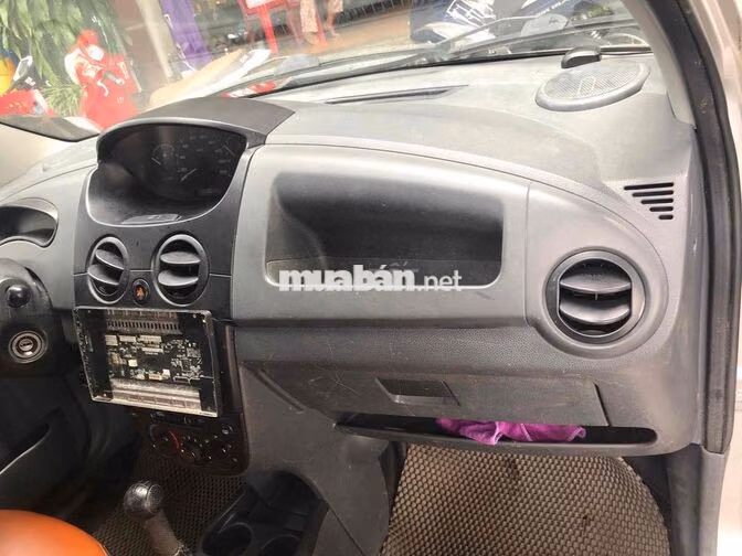 Chevrolet Van Bạc