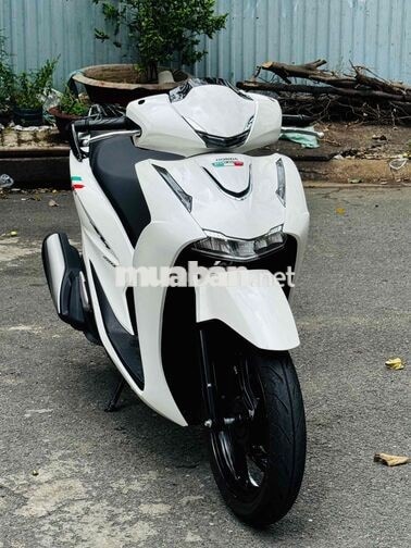 Honda SH 160i 2026 Trắng đen xe lướt 9 chủ