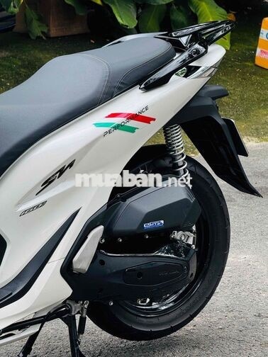 Honda SH 160i 2026 Trắng đen xe lướt 9 chủ