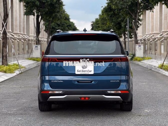 Kia Carnival Signature 2024 Xanh 19.000 km
