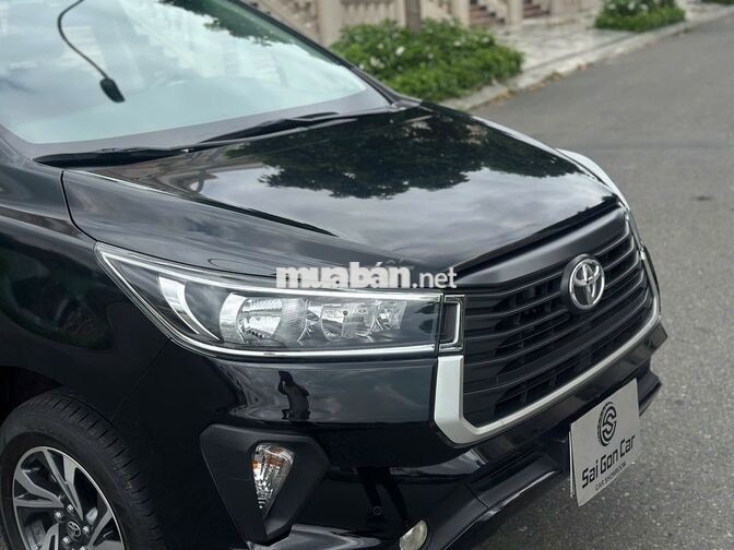 Toyota Innova 2.0E 2022 Đen Số sàn