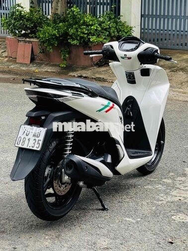 Honda SH 160i 2026 Trắng đen xe lướt 9 chủ