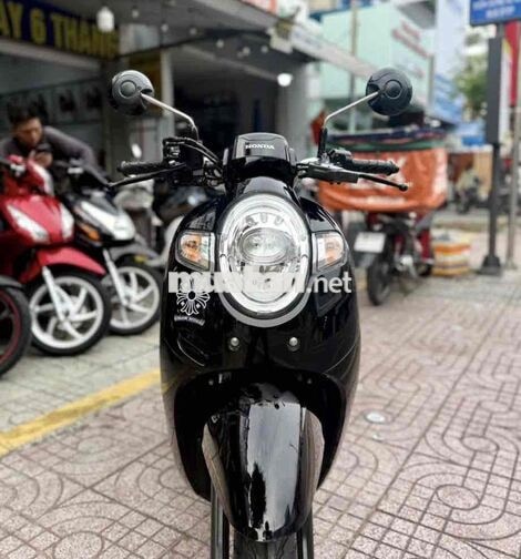 Scoopy 2020, bstp 9chủ, máy siêu êm xe đẹp -GÓP