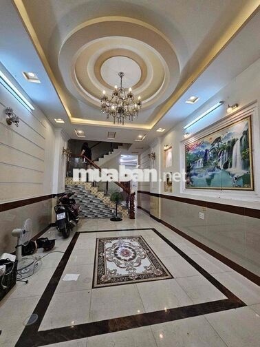 Nhà Nguyên Căn . Nội thất cơ bản. Điện nước giá nhà nước