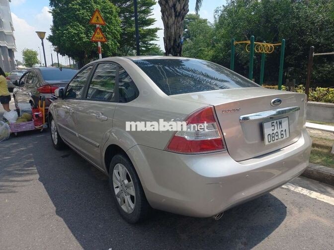 Ford Focus Ghia 2011 Tự động Xăng 84.000 km