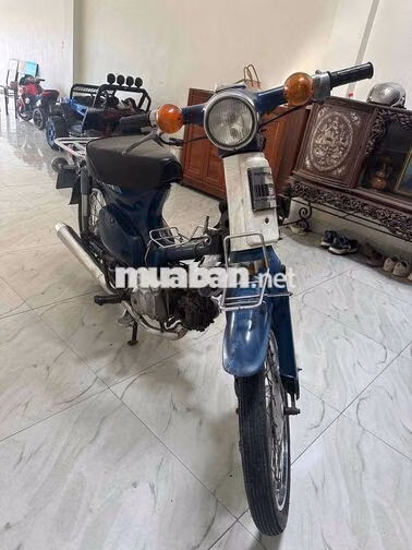 Honda Cub 81 50cc Xanh