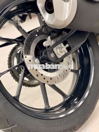 Yamaha R15 V4 2022 odo lướt đúng 105 km Chính Chủ