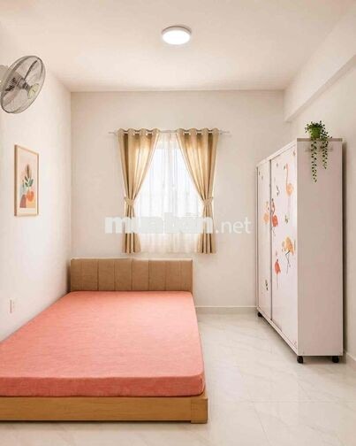 CHO THUÊ CĂN HỘ 2PN 1WC DT 55m2 KHU TOPAZ CELADON CITY