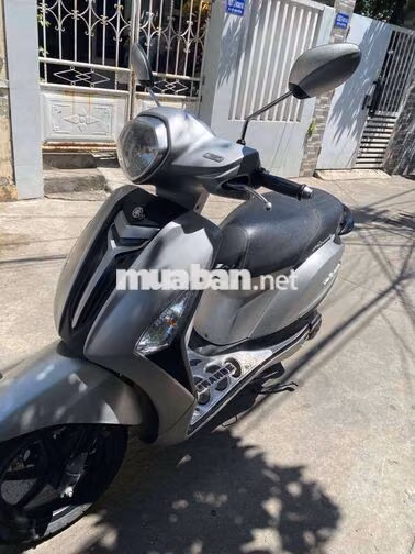 Yamaha Grande Nữ Bạc